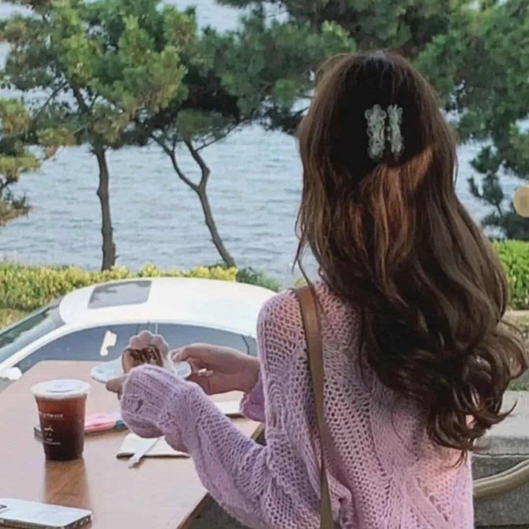 他跨越山海而来